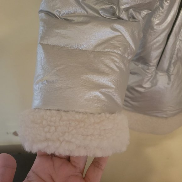 Water Resistant Puffer Jacket with Faux Shearling Trim sz XL - Picture 2 of 4